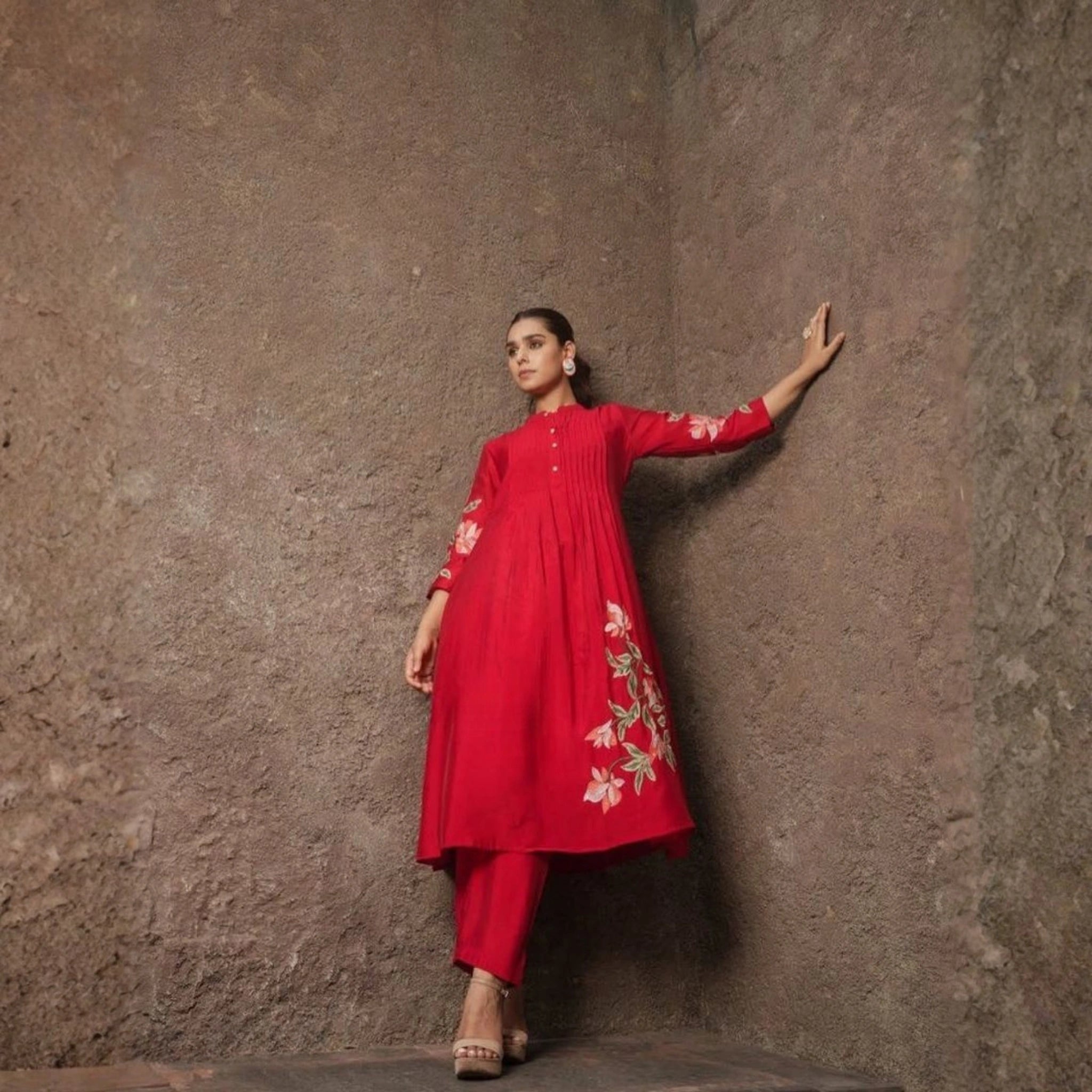Ruby Bloom Pintuck Rayon Kurta Set