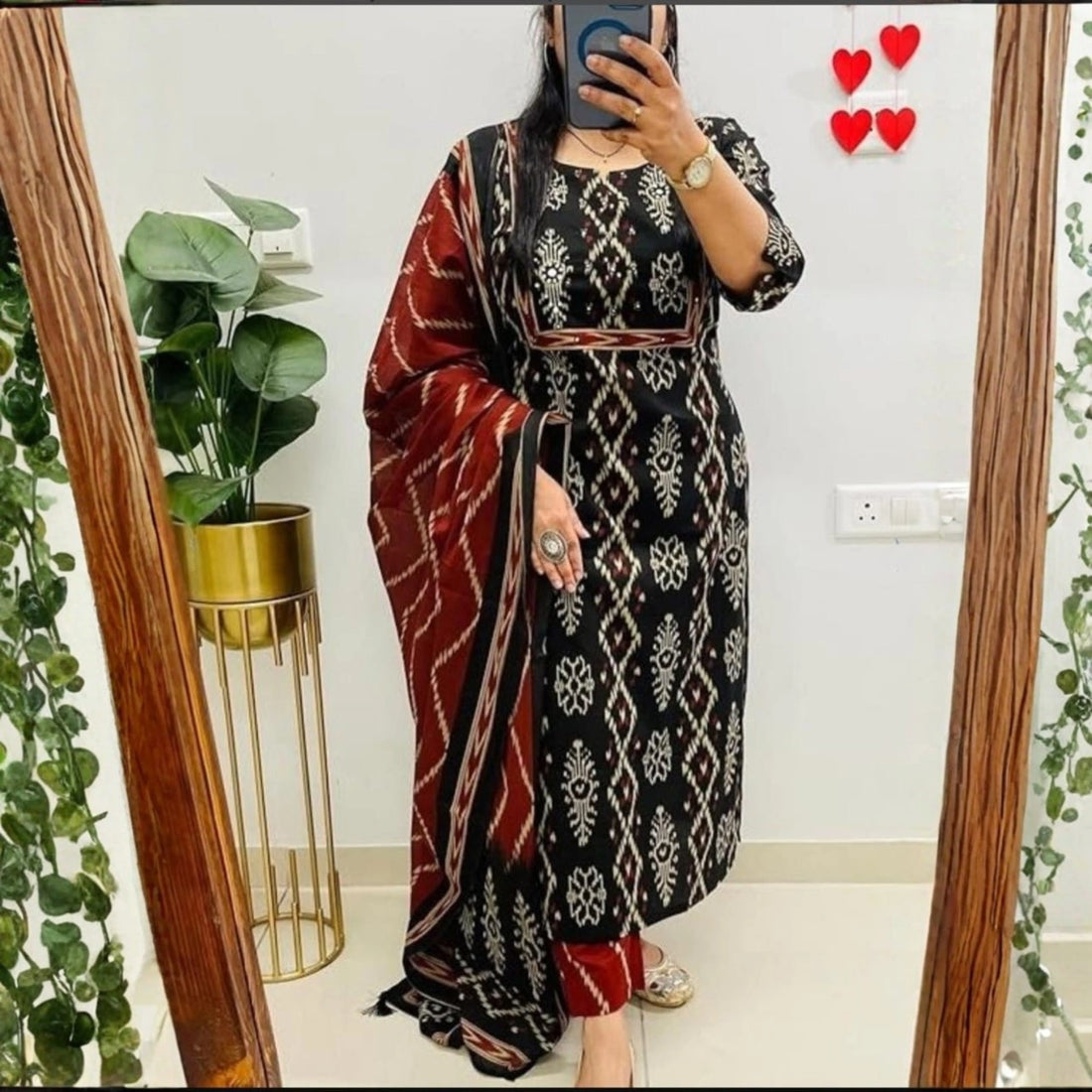 Elegant Cotton Ikat Kurta Set