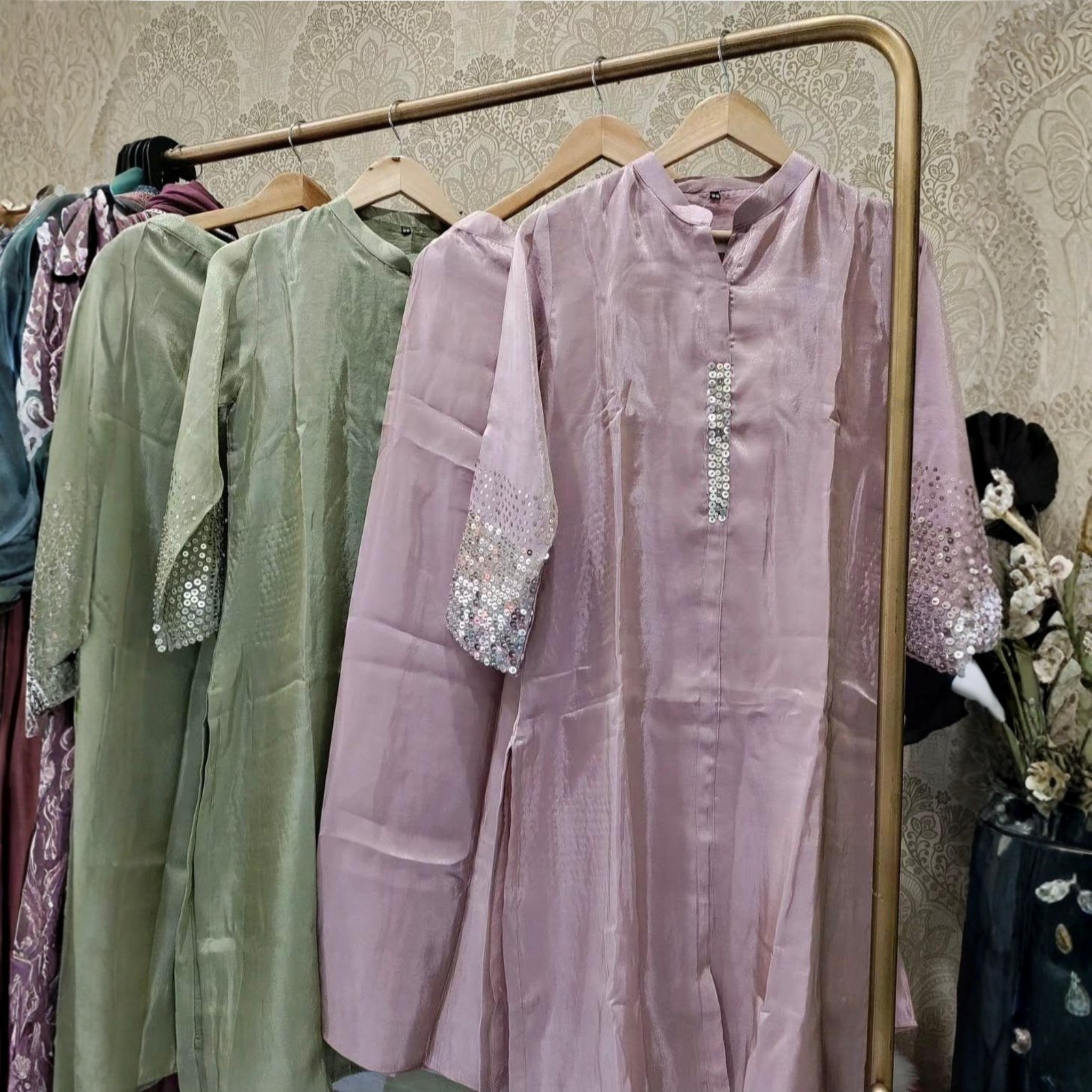 Elegant Onion Pink Tissue Shimmer Silk Kurti Pant Set