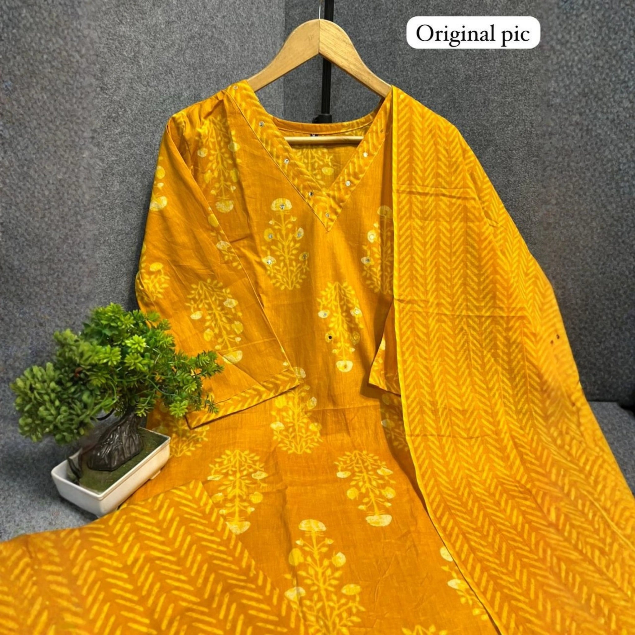 Premium Jaipuri Cotton Kurti Pant Dupatta Set