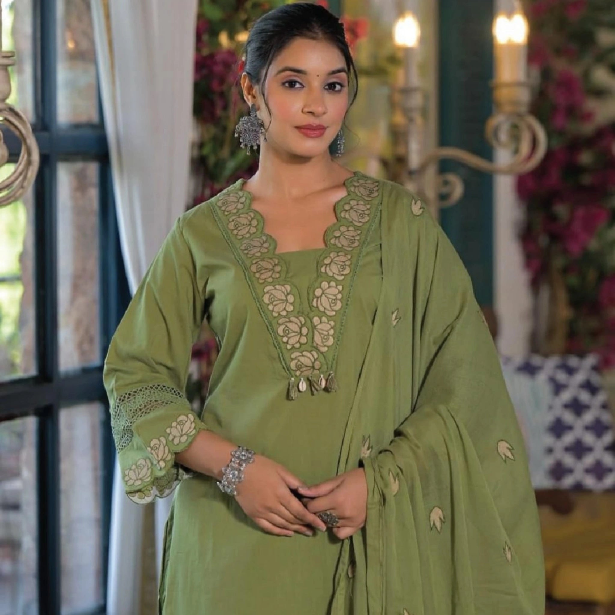 Elegant Green Embroidered Straight Kurta Set with Mul Cotton Dupatta